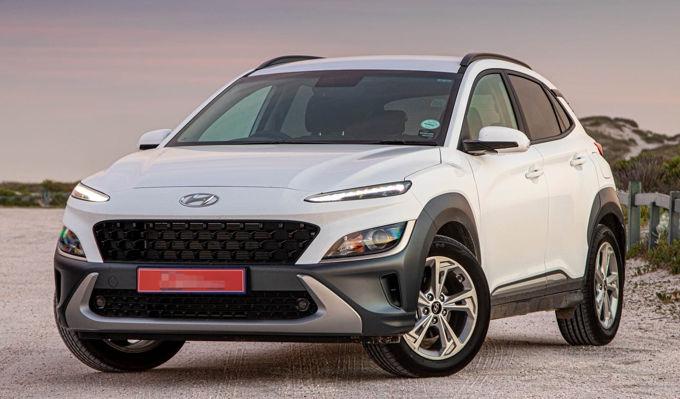 HYUNDAI  KONA MANUAL 2022