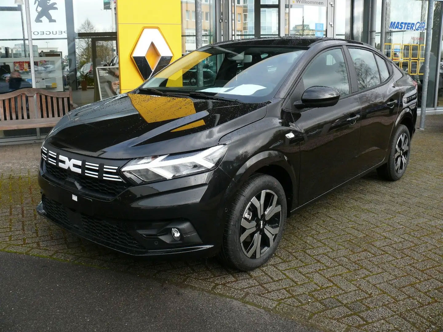 DACIA LOGAN 2024 AUTOMAT